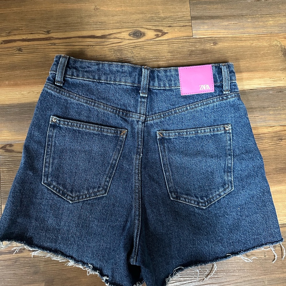 Zara Denim High-Waisted Shorts with Pink Tag